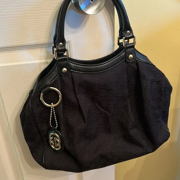 EC Black Gucci Canvas Sukey Bag with Authentication